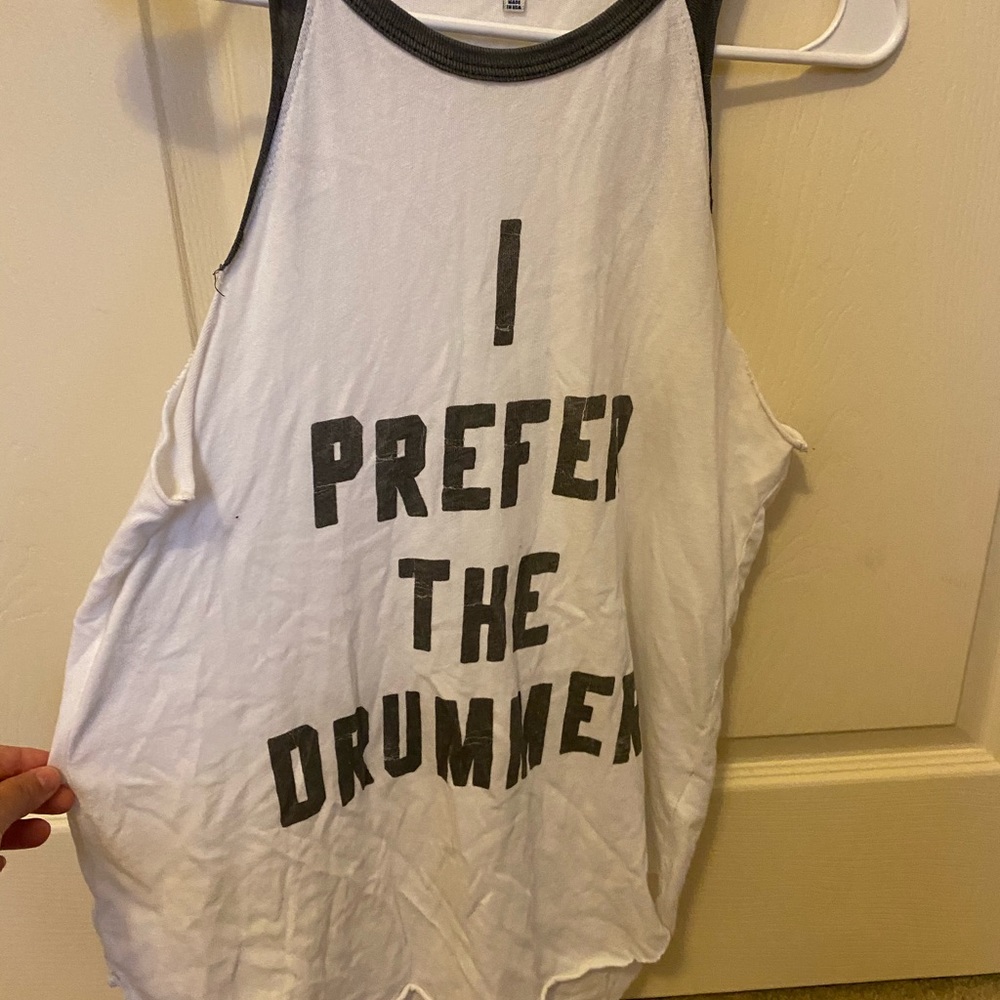 Graphic tee - Picture 2 of 2